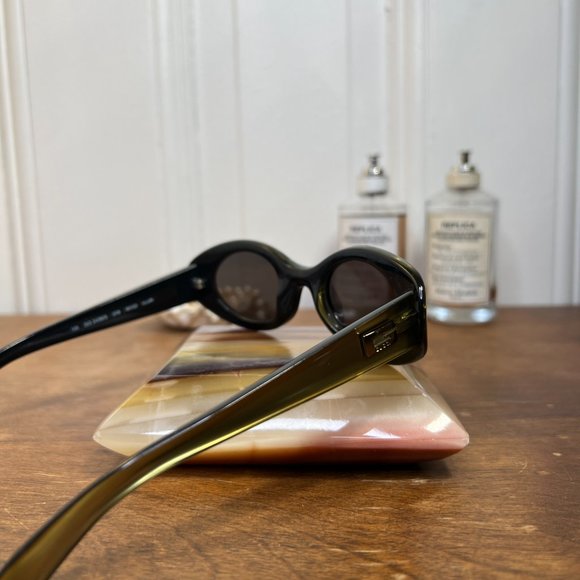 Gucci GG 2438 90's Bug Eye Sunglasses - Picture 7 of 12
